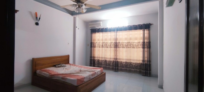 BÁN NHÀ MẶT TIỀN 50M2 3 TẦNG NGANG 4,5M KD ĐỈNH NGUYỄN VĂN CÔNG 5.7 TỶ. - Ảnh 1